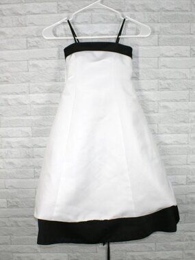 DAVID'S BRIDAL Gown Flowergirl Dress H8052 Formal Satin White and Black Girls 5